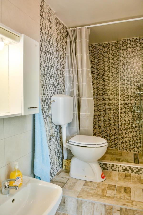 Ferienwohnung Bellatrix Senj  Exterior foto