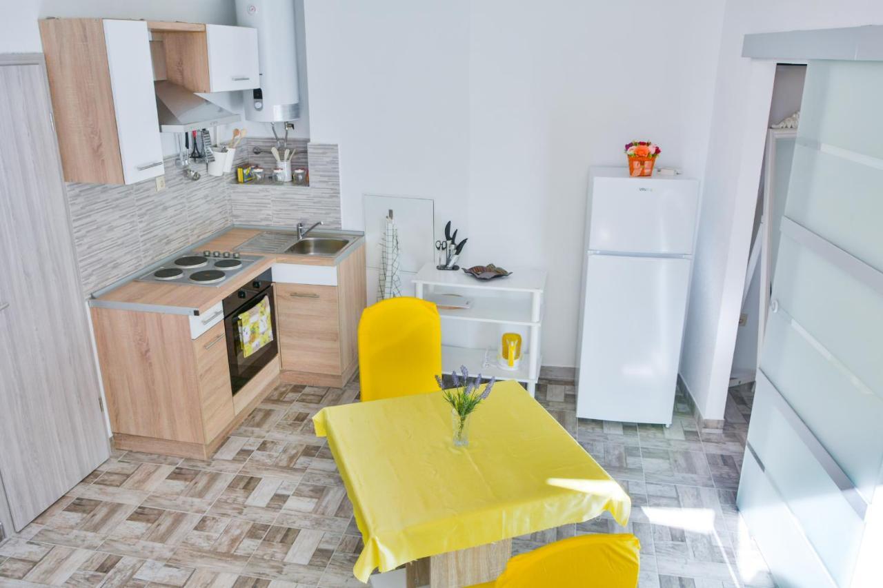 Ferienwohnung Bellatrix Senj  Exterior foto