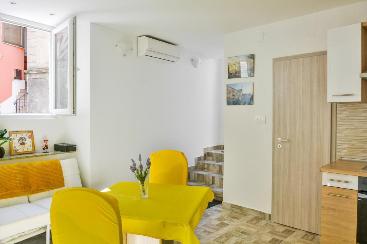 Ferienwohnung Bellatrix Senj  Exterior foto