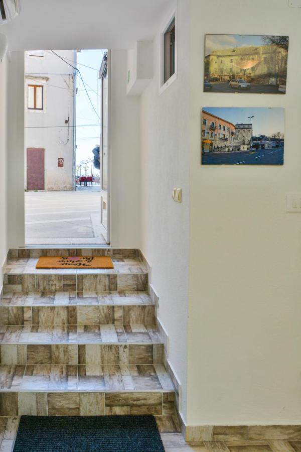 Ferienwohnung Bellatrix Senj  Exterior foto